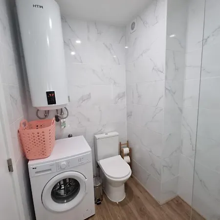 Apartamento T1 Com Piscina, Junto A Praia Da Rocha! Apartmán