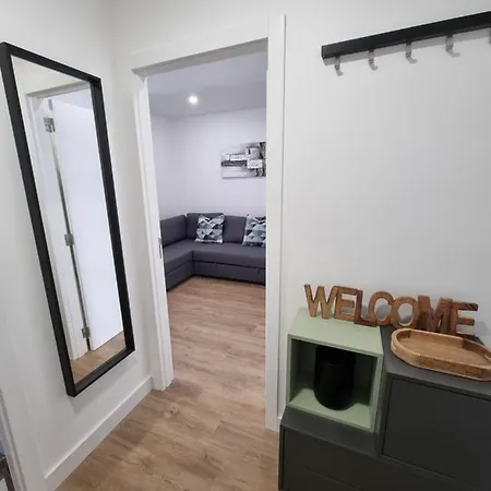 Apartamento T1 Com Piscina, Junto A Praia Da Rocha! *