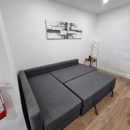 Apartamento T1 Com Piscina, Junto A Praia Da Rocha! Portimao